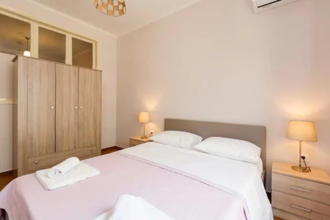 Daire Private Pristine Balcony Home- Heart Of The Center